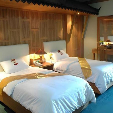 The Rich Hotel Nonthaburi Exterior foto